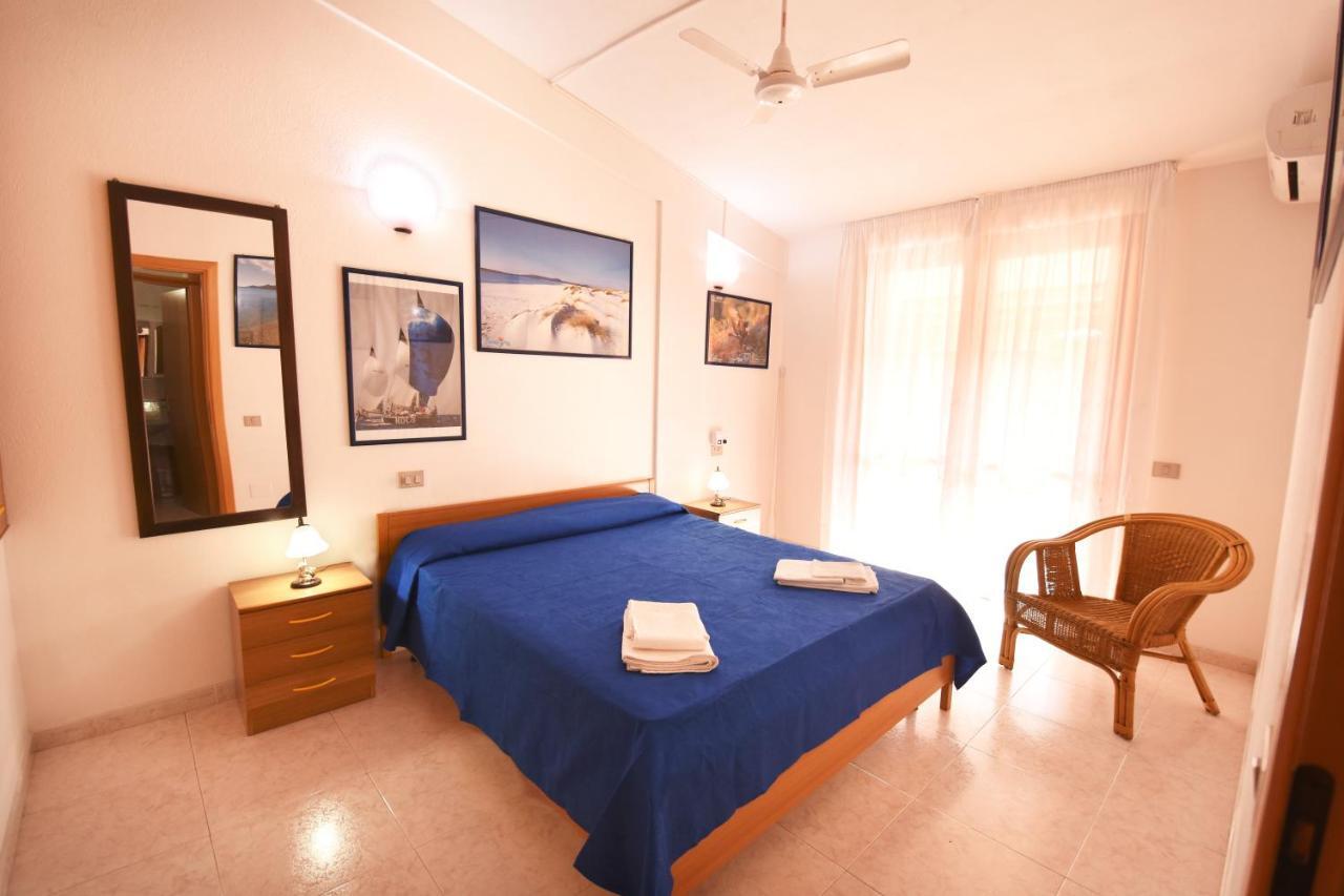 Aparthotel Residenza Le Due Palme Villasimius Exteriér fotografie